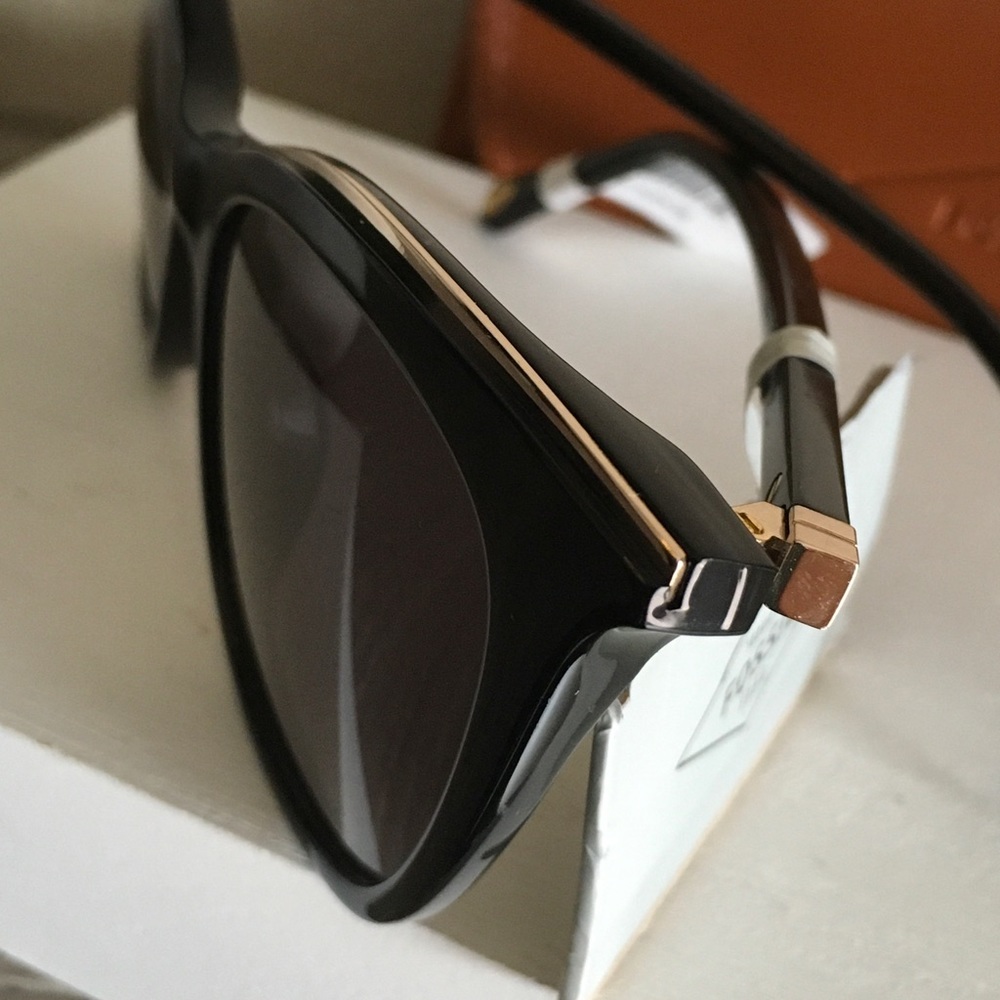 FOSSIL SUNGLASSES 🕶 - Picture 6 of 12